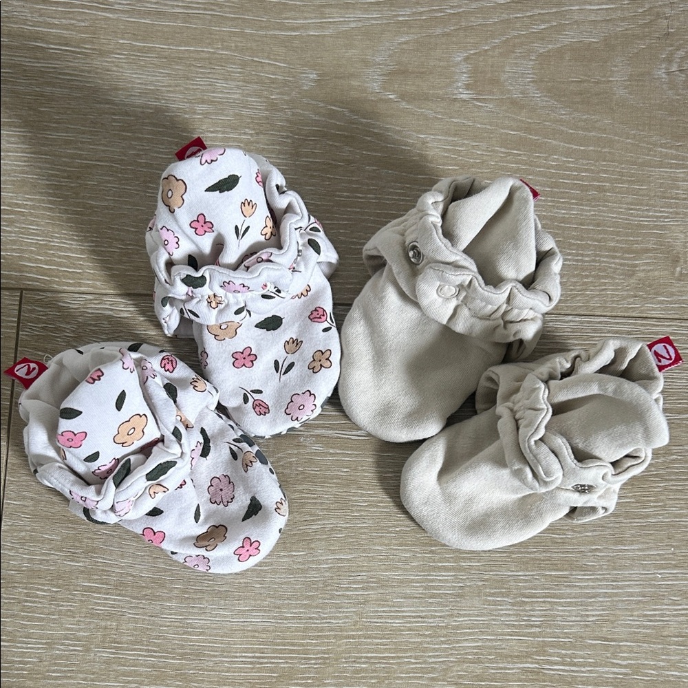 Zutano Floral and White Baby Booties
